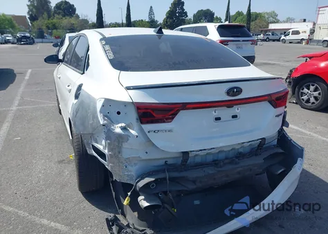 2021 Kia Forte Gt z USA, uszkodzony, nr VIN 3KPF44AC4ME314732